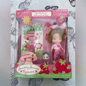 Strawberry Shortcake Sweet Spring Bandai Doll - Berry Best Friends